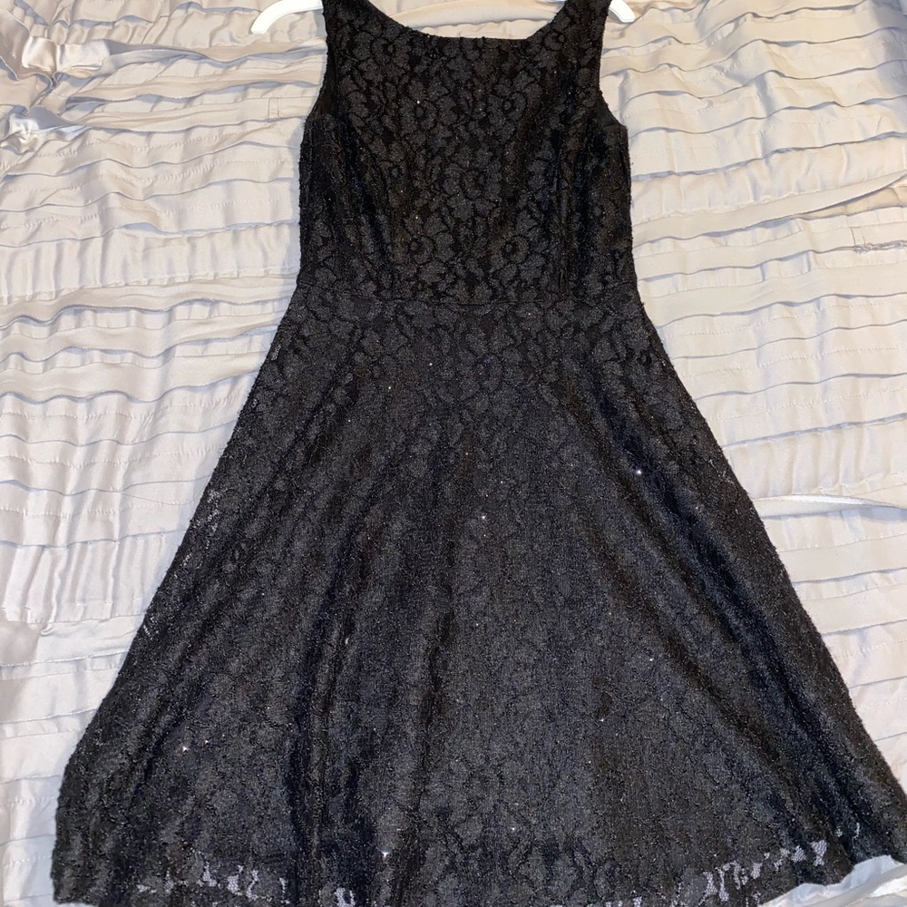 a size 1 “Speechless” black dress!!